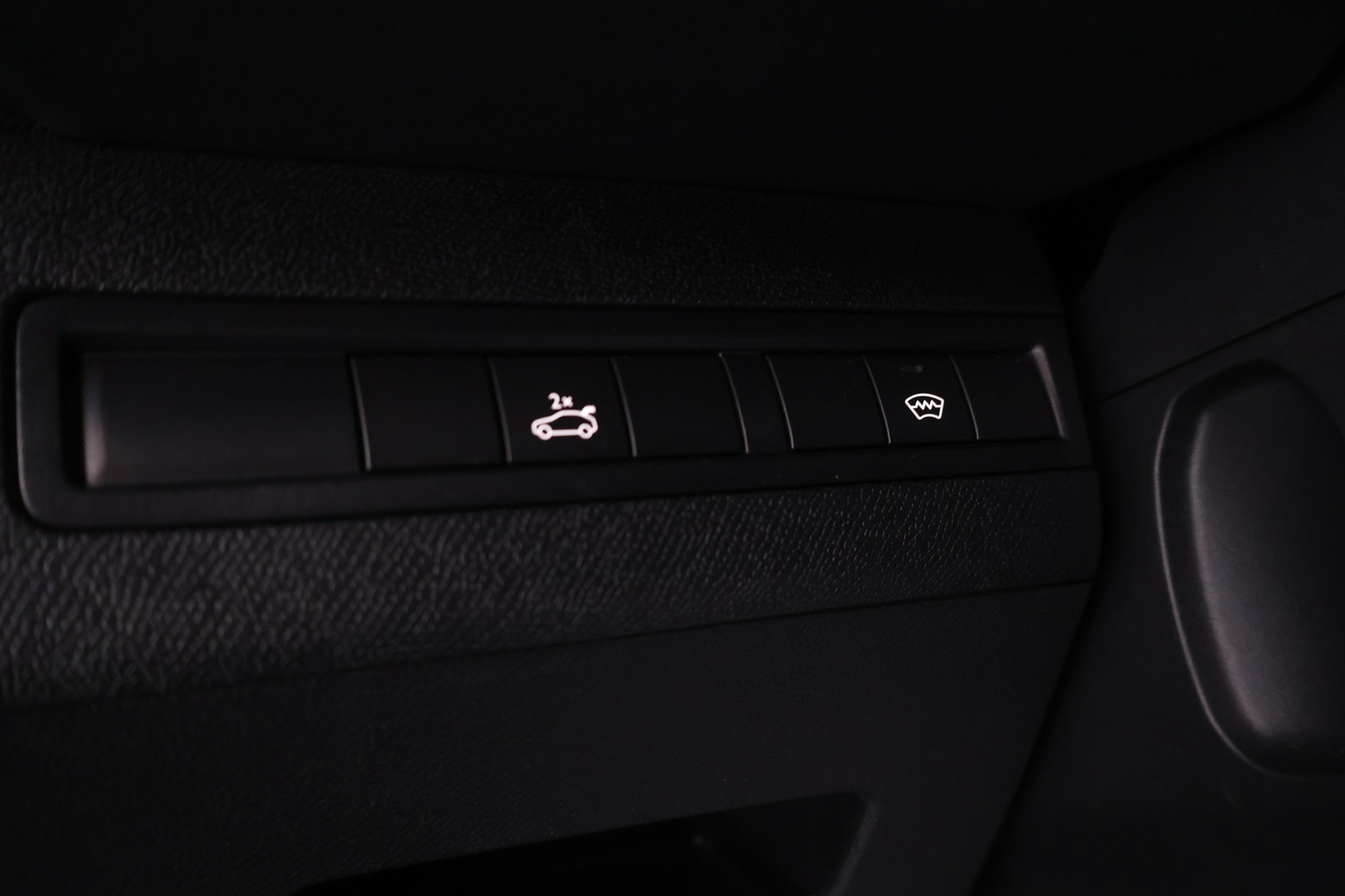 PEUGEOT 3008 2017