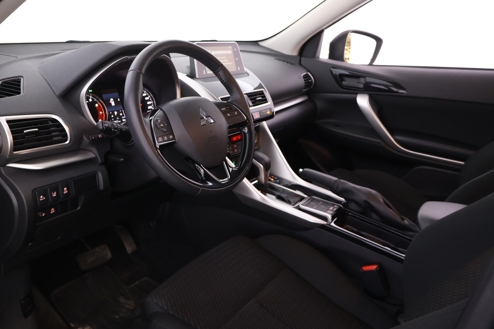 MITSUBISHI Eclipse Cross 2021