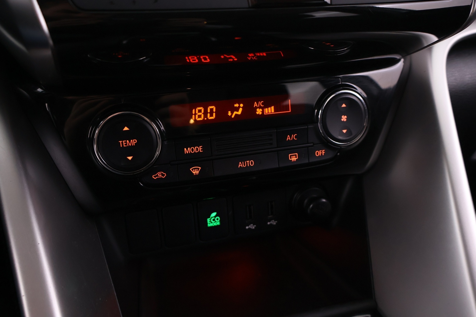 MITSUBISHI Eclipse Cross 2021