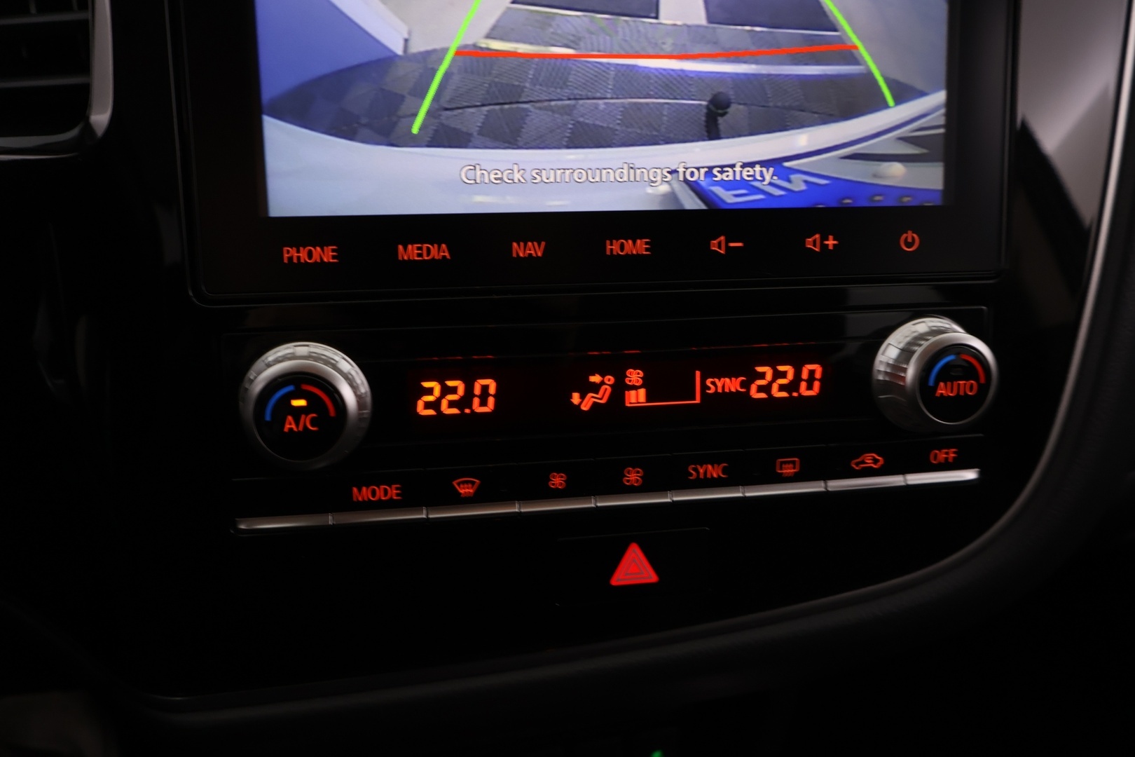 MITSUBISHI Outlander PHEV 2020