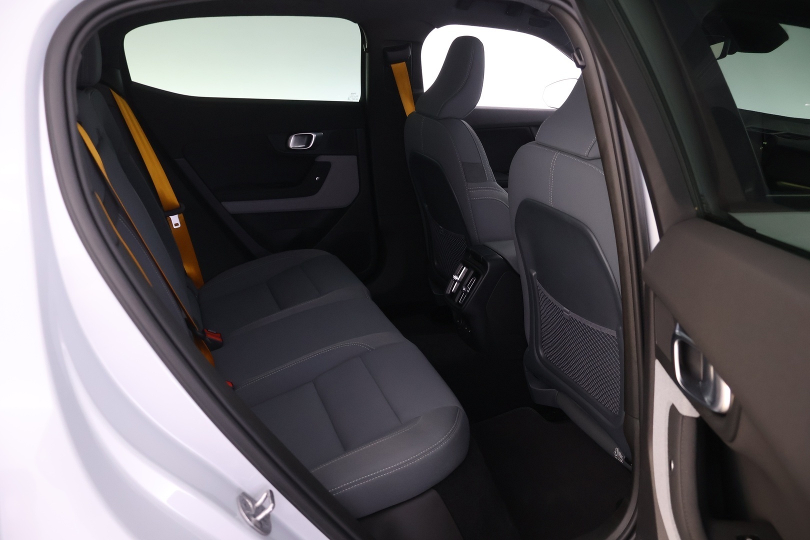POLESTAR 2 2023