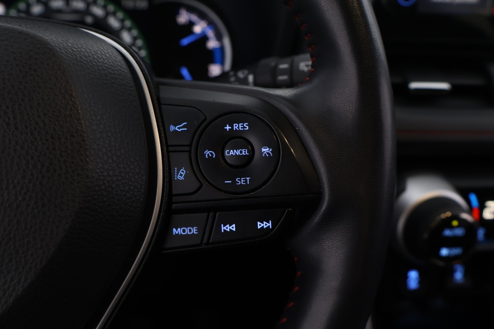 TOYOTA RAV4 Plug-in 2023