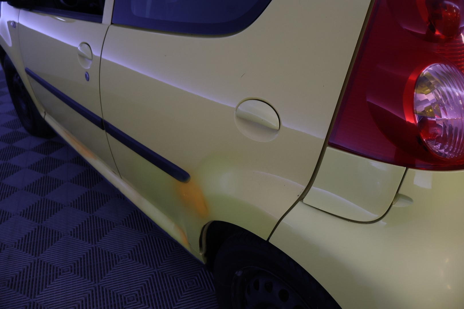 PEUGEOT 107 2006