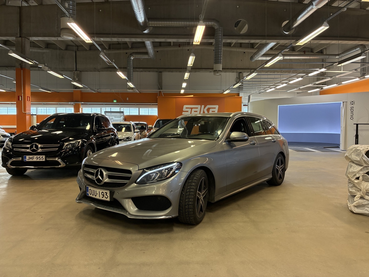 MERCEDES-BENZ C 2015