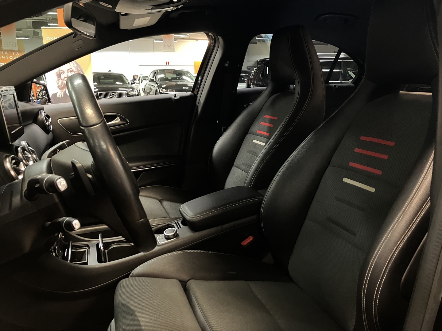 MERCEDES-BENZ A 2018