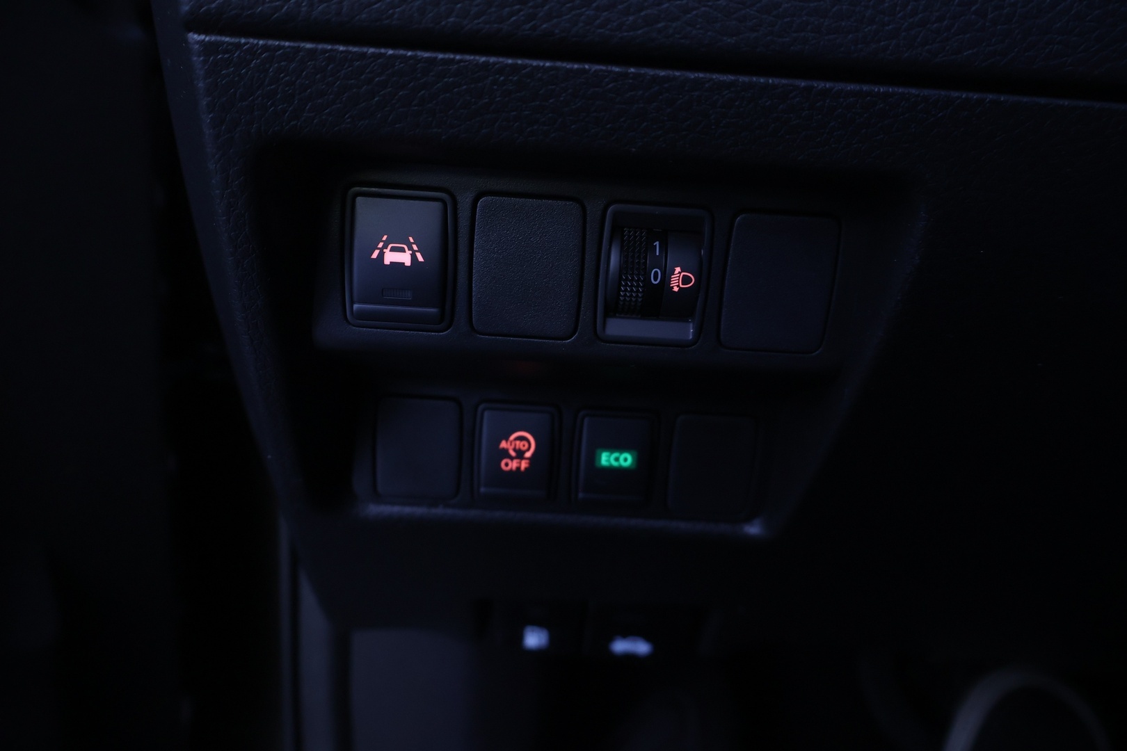 NISSAN Qashqai 2019