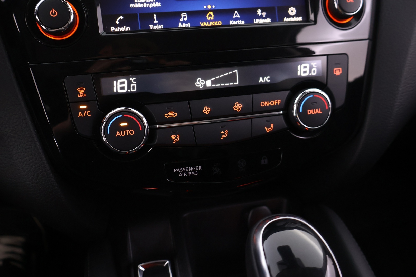 NISSAN Qashqai 2019