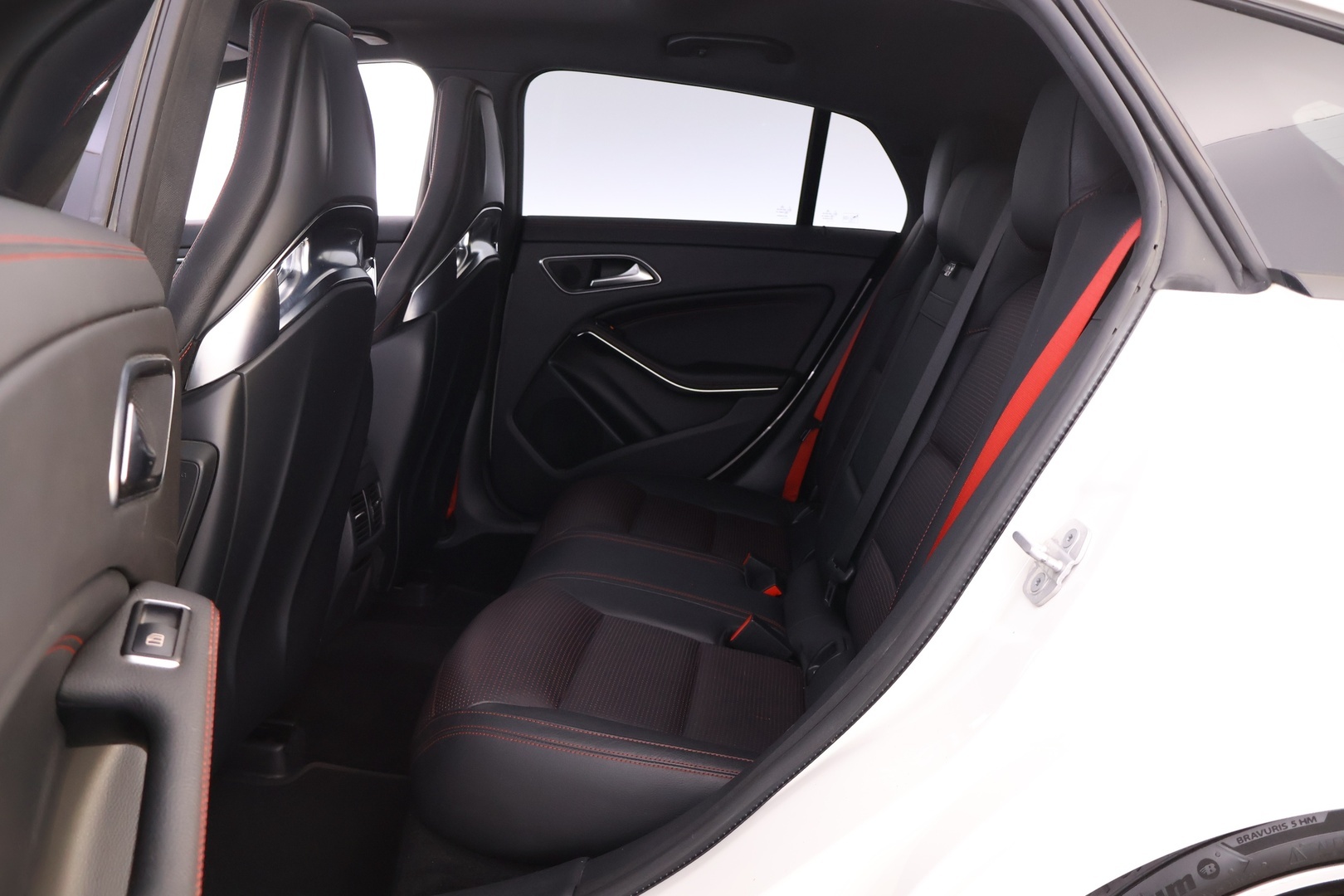 MERCEDES-BENZ CLA 45 AMG 2016