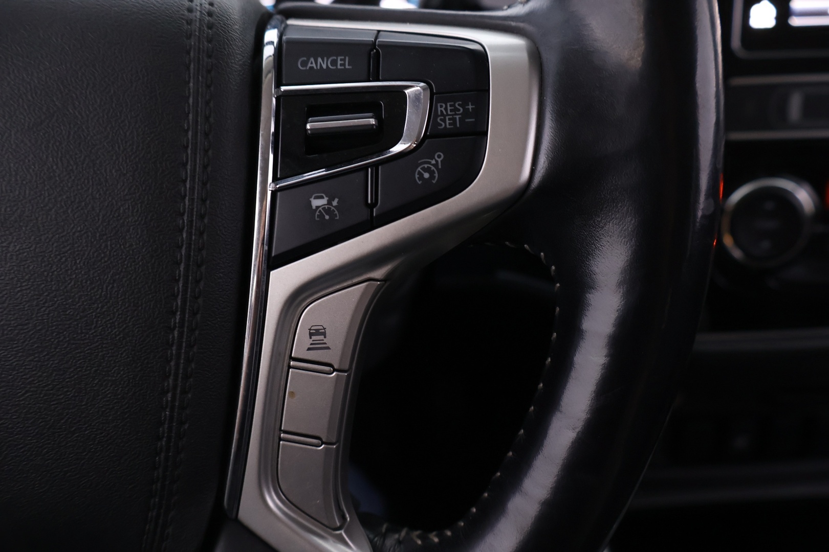 MITSUBISHI Outlander PHEV 2019