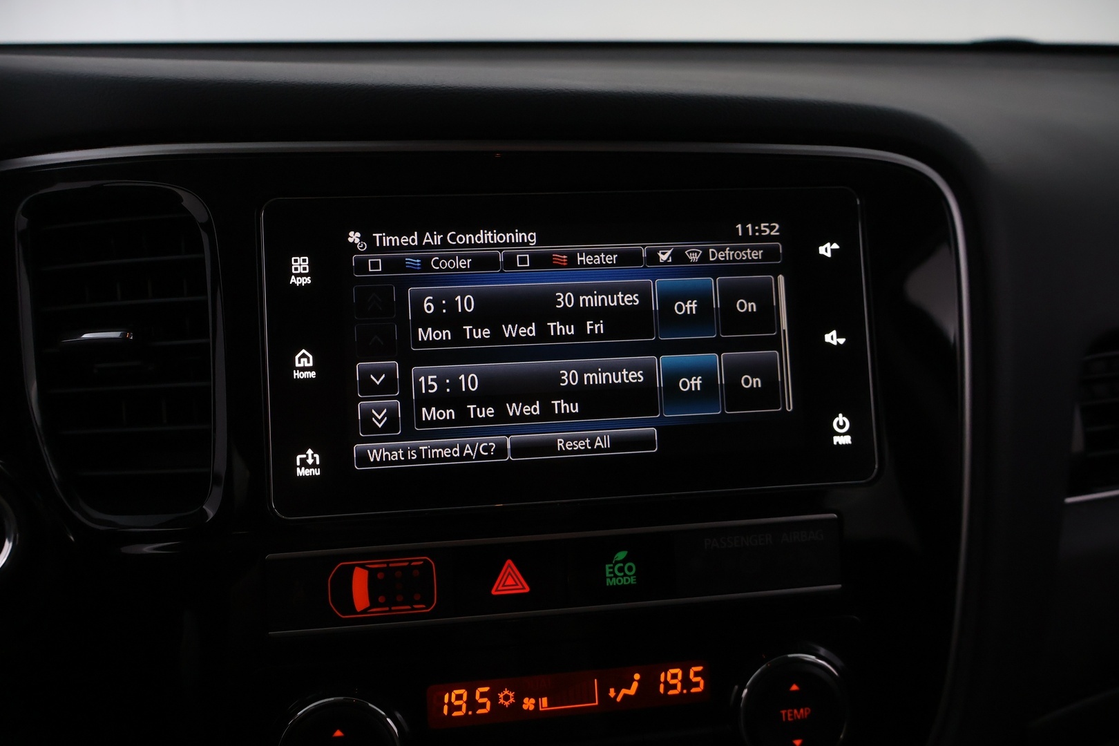 MITSUBISHI Outlander PHEV 2019