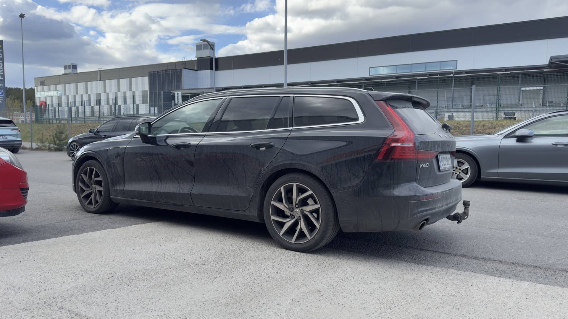 VOLVO V60 2020