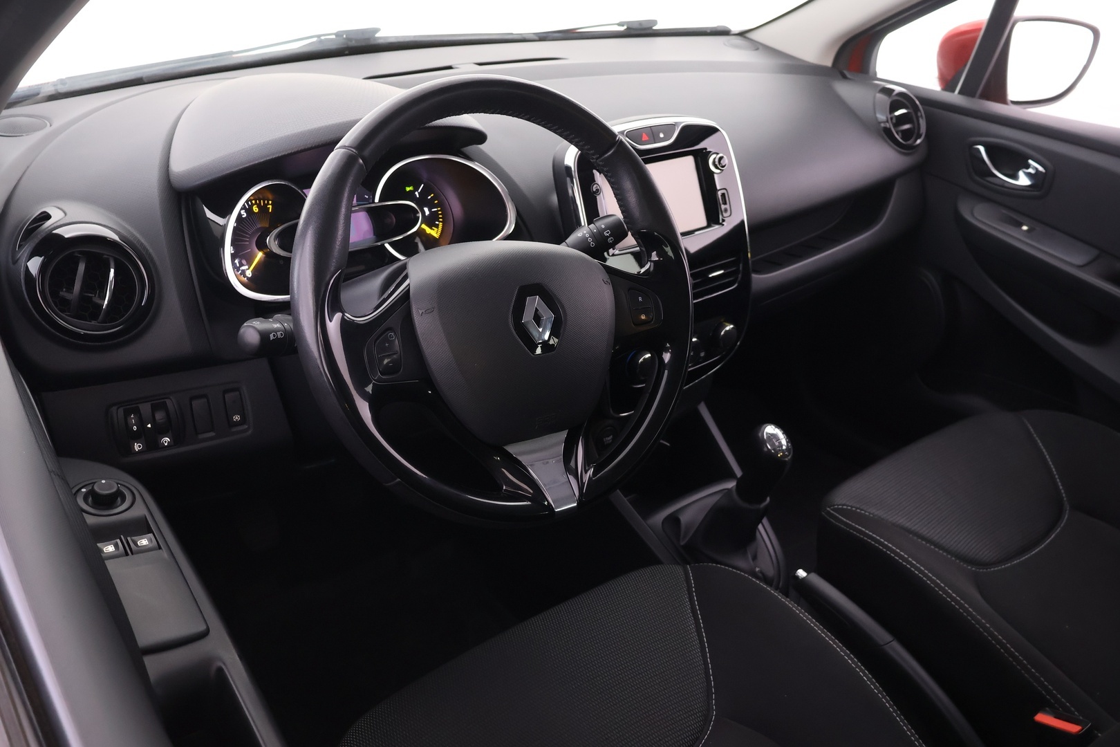 RENAULT Clio 2013
