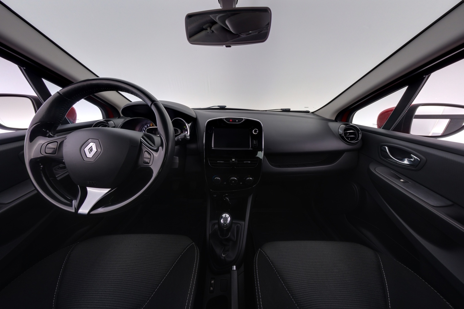 RENAULT Clio 2013