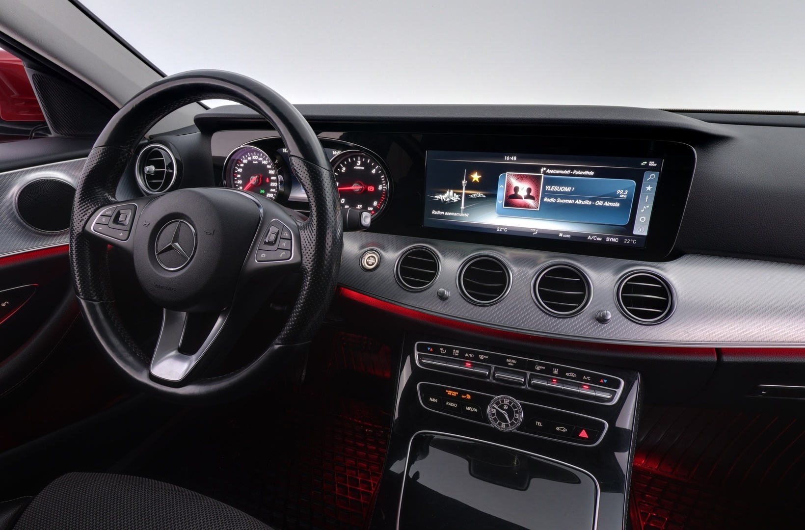 MERCEDES-BENZ E 2017