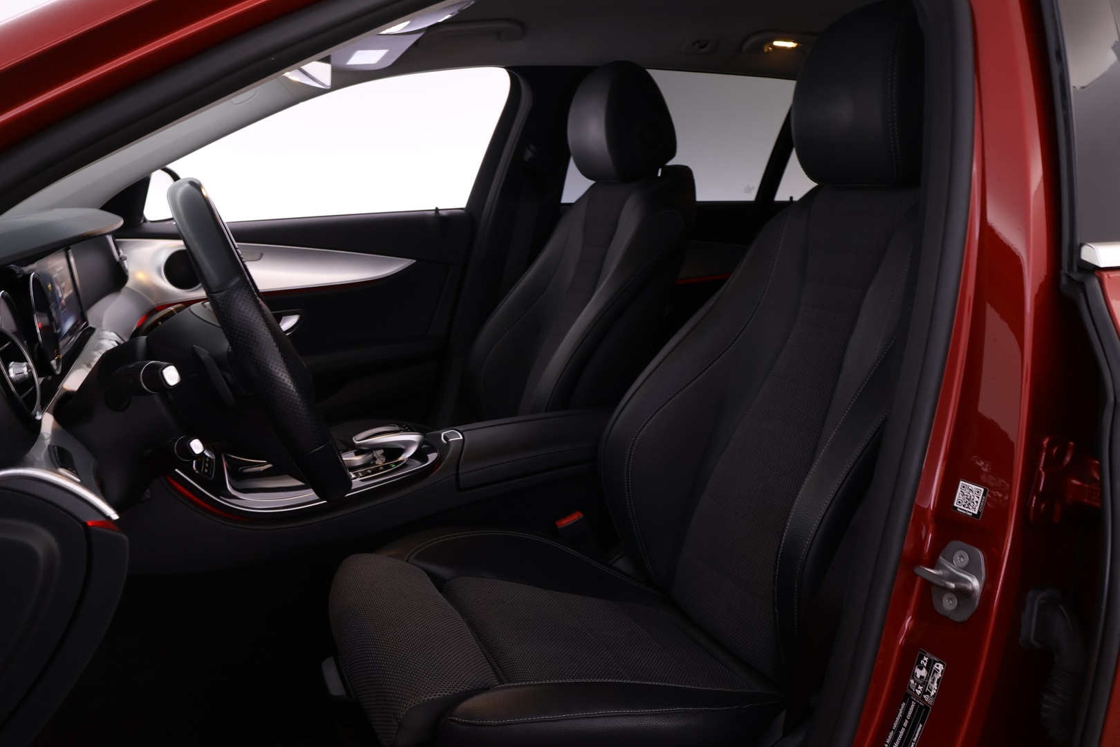 MERCEDES-BENZ E 2017