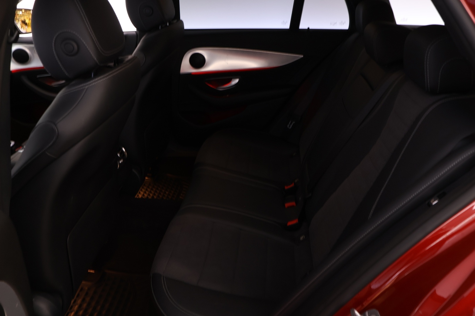 MERCEDES-BENZ E 2017