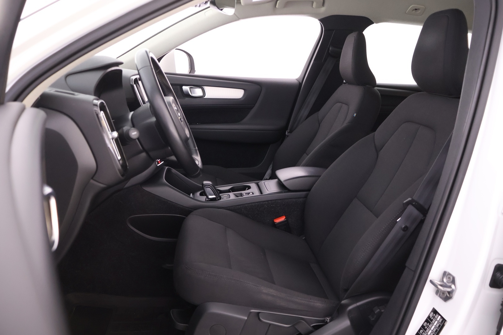 VOLVO XC40 2019