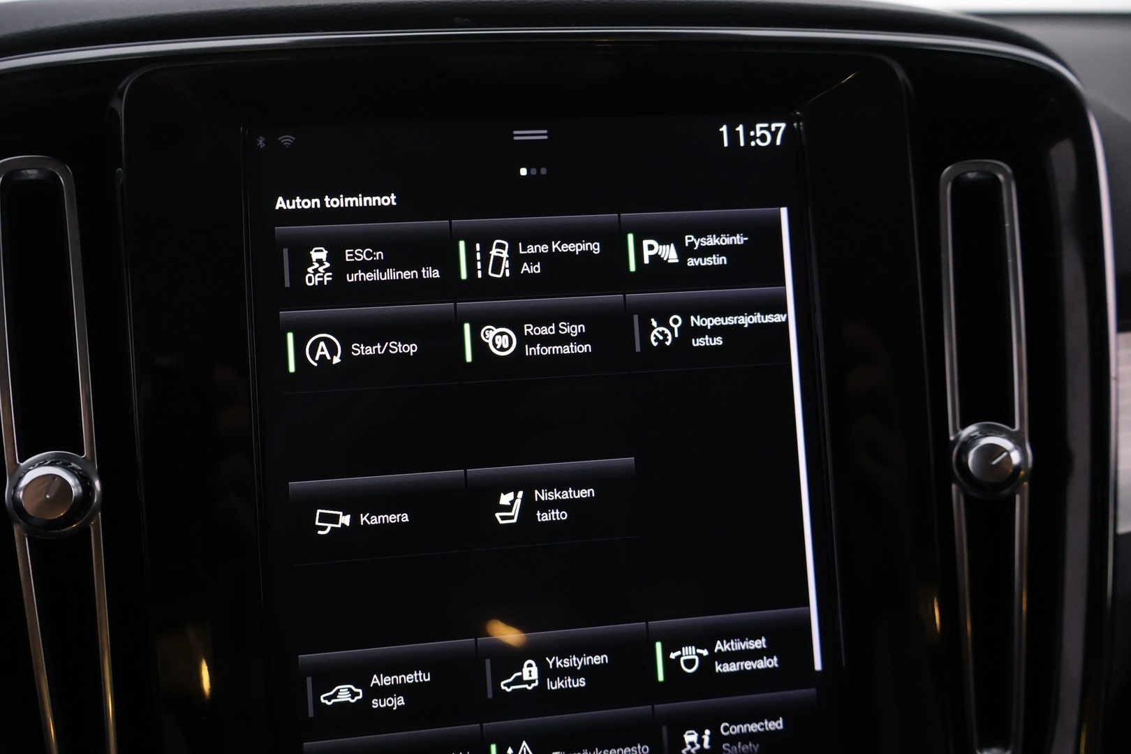 VOLVO XC40 2019