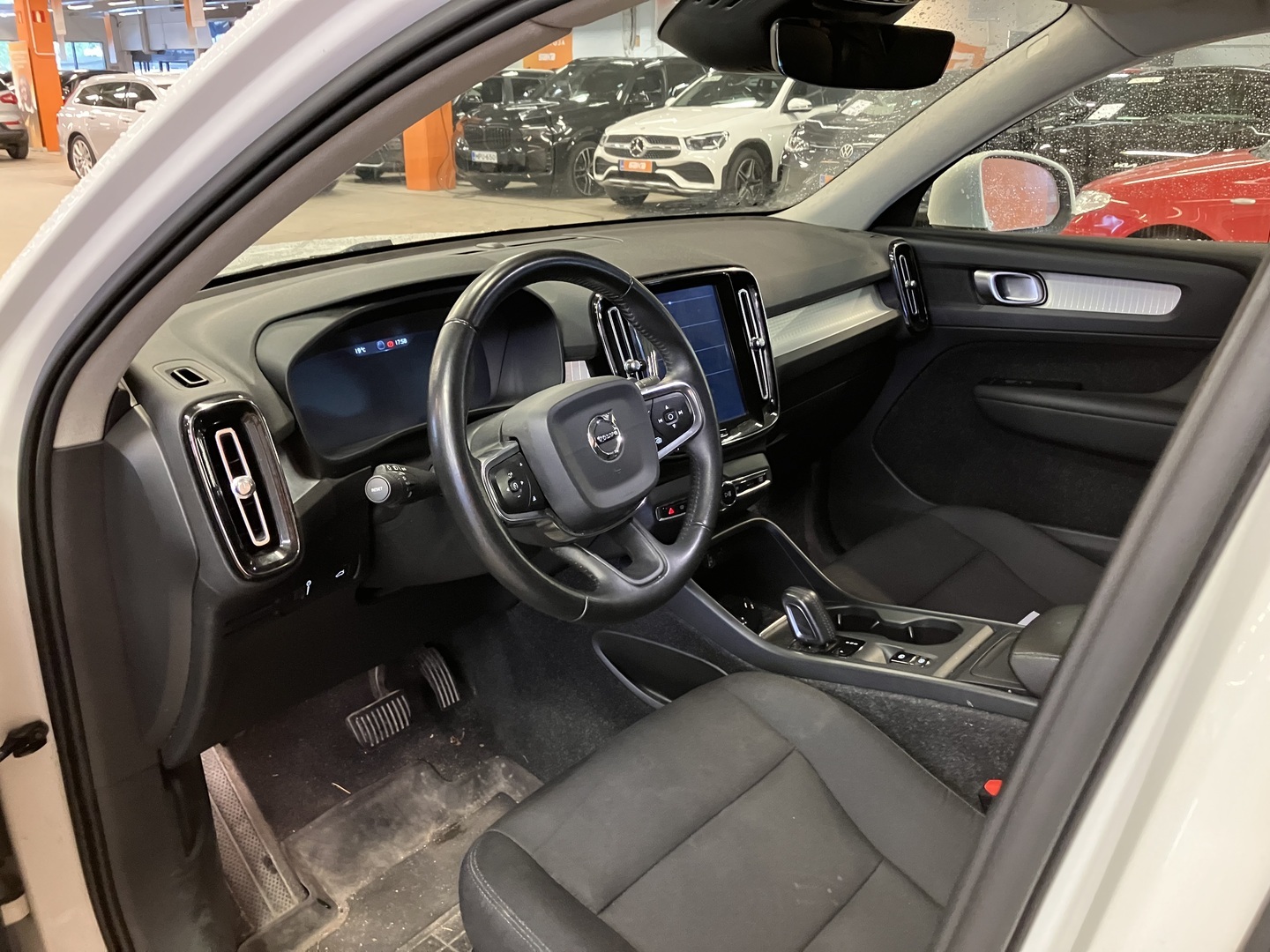 VOLVO XC40 2019