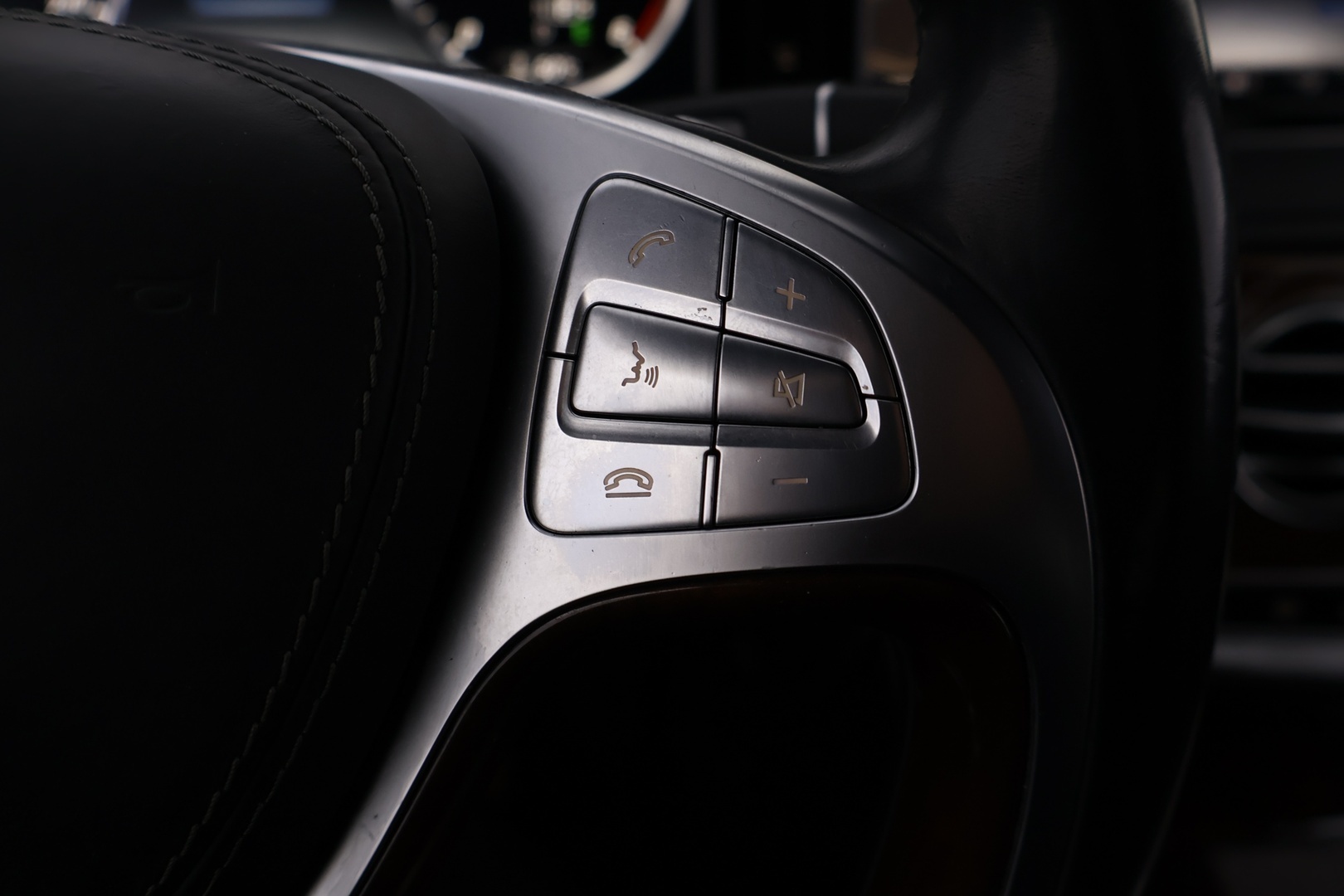 MERCEDES-BENZ S 2014