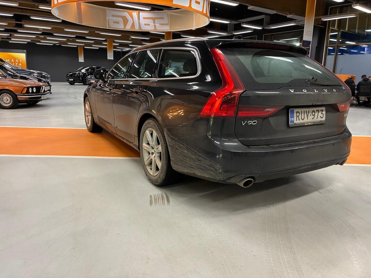 VOLVO V90 2016