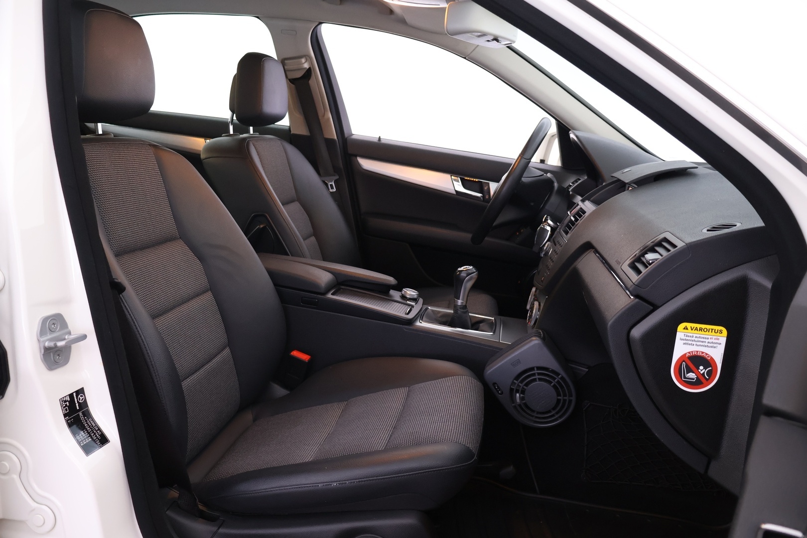 MERCEDES-BENZ C 2010