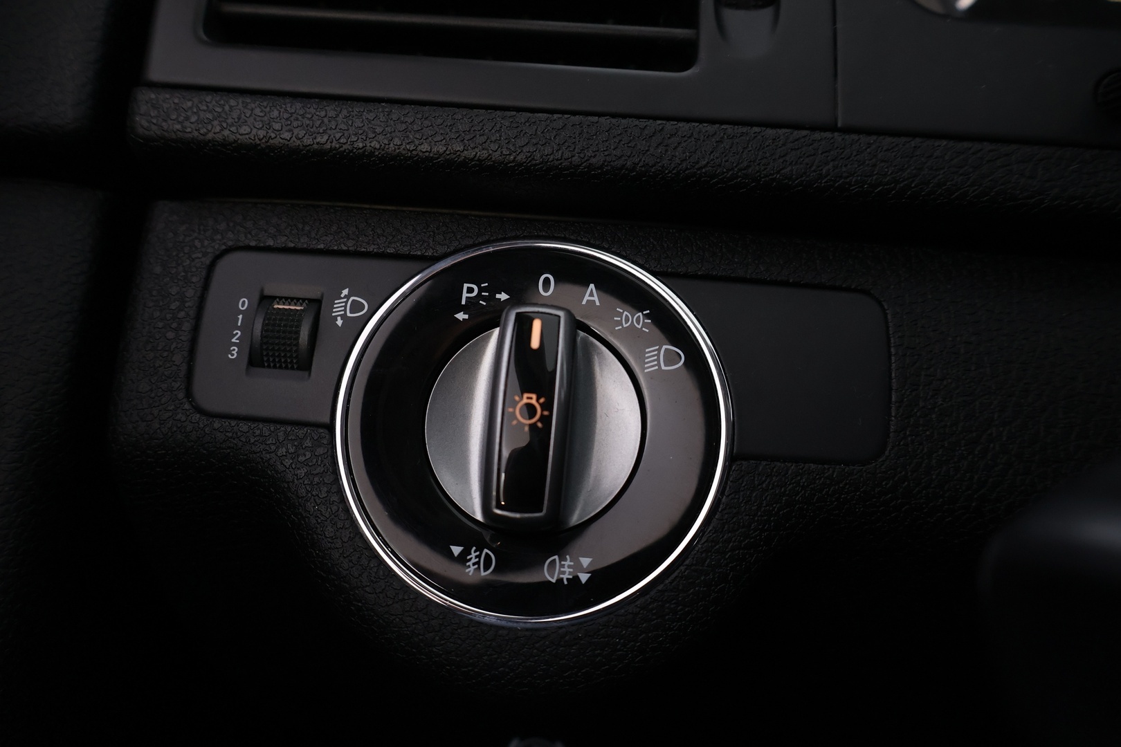 MERCEDES-BENZ C 2010