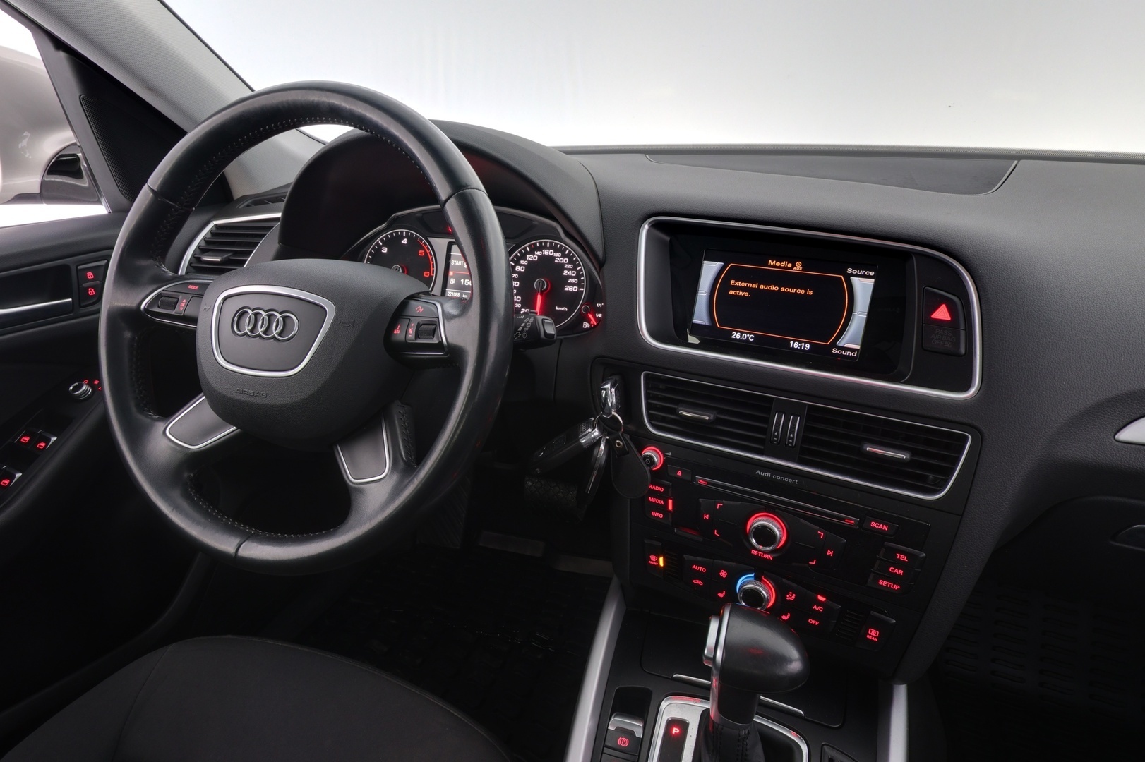 AUDI Q5 2016