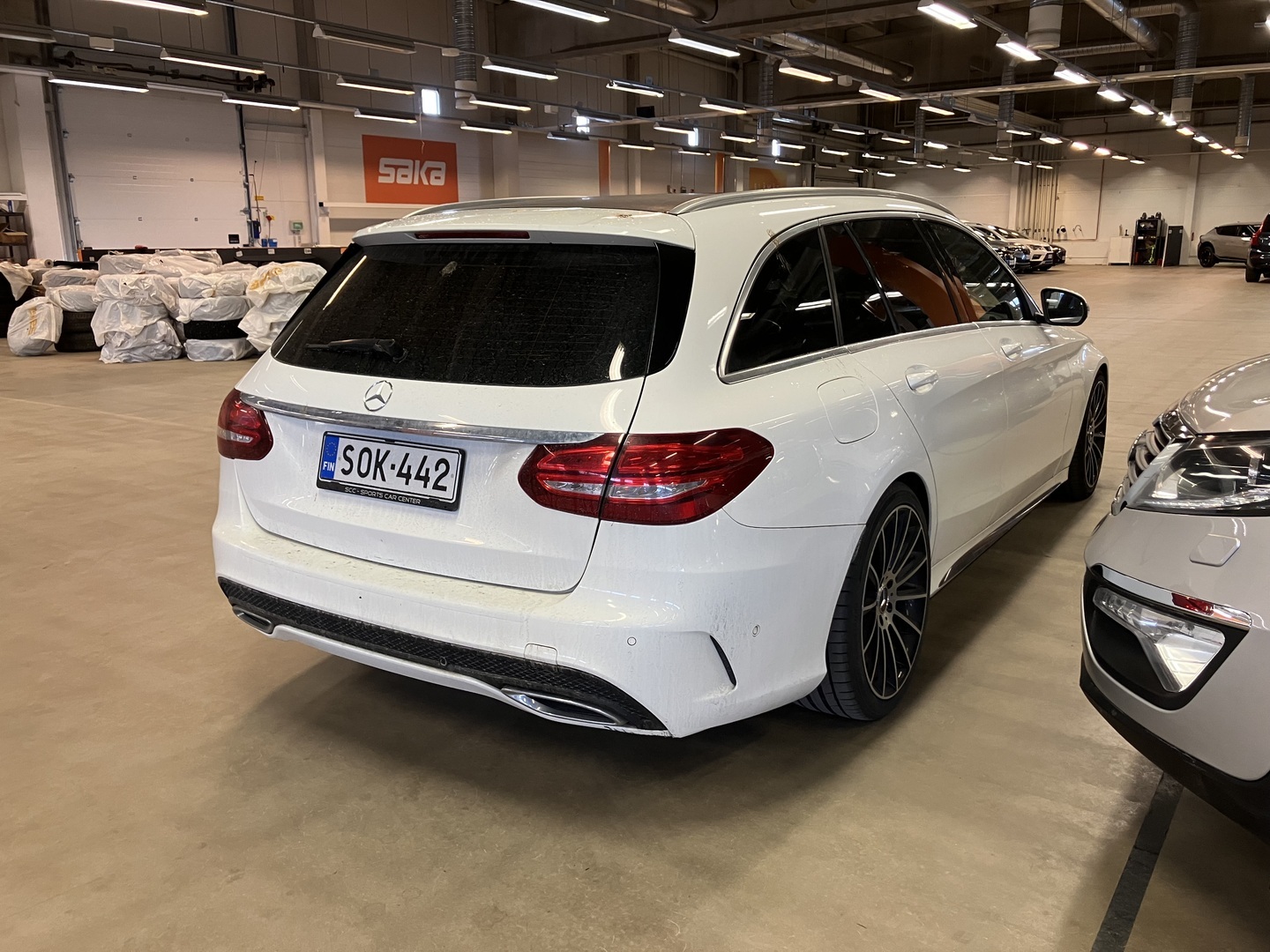 MERCEDES-BENZ C 2016