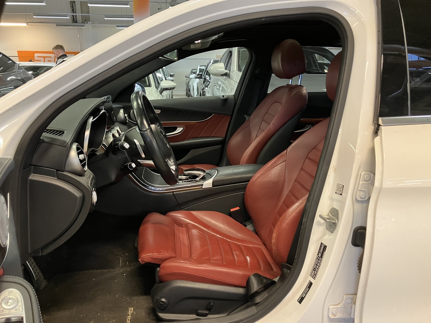 MERCEDES-BENZ C 2016