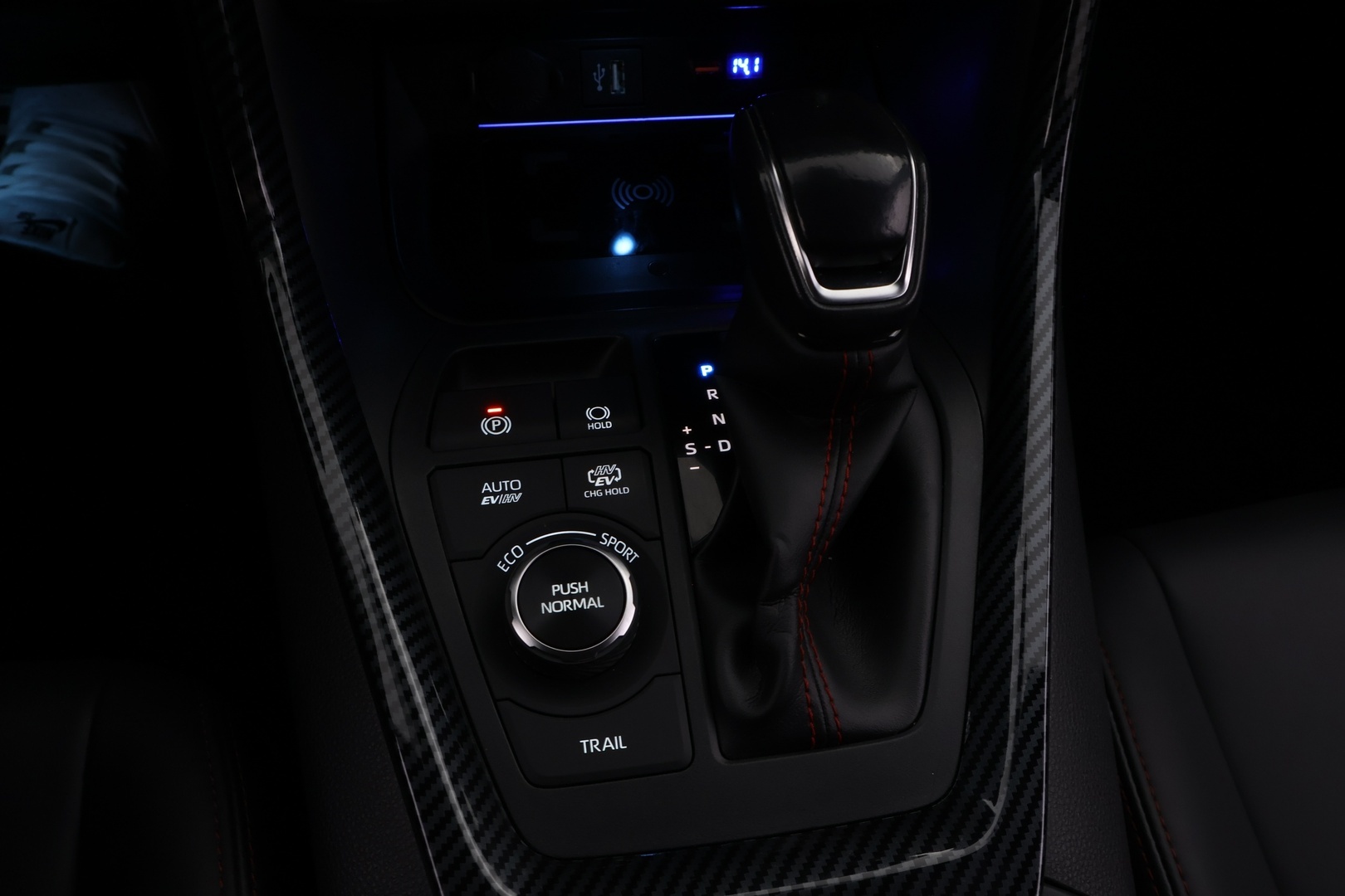 TOYOTA RAV4 PLUG-IN 2023