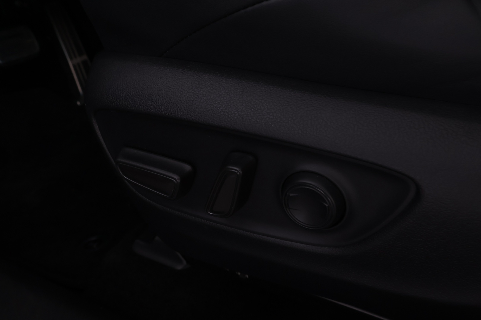 TOYOTA RAV4 PLUG-IN 2023