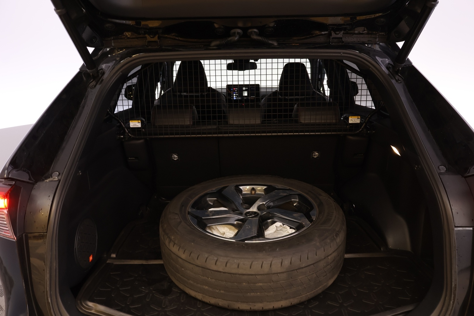 TOYOTA RAV4 PLUG-IN 2023