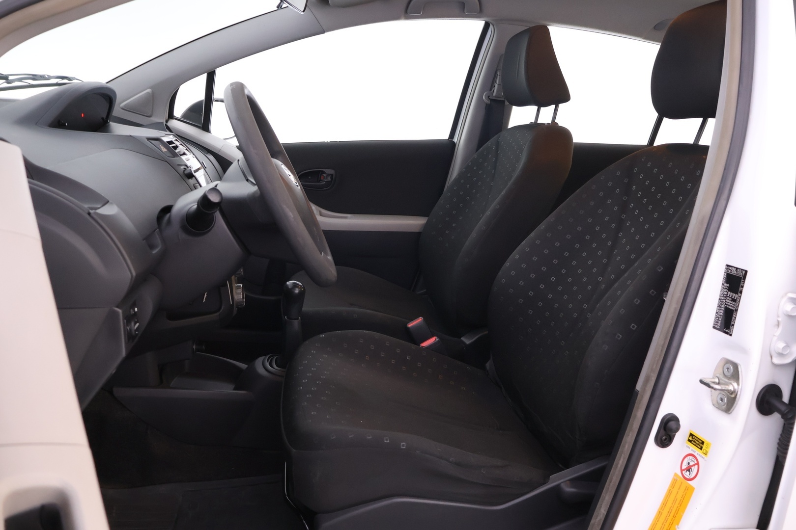TOYOTA Yaris 2007