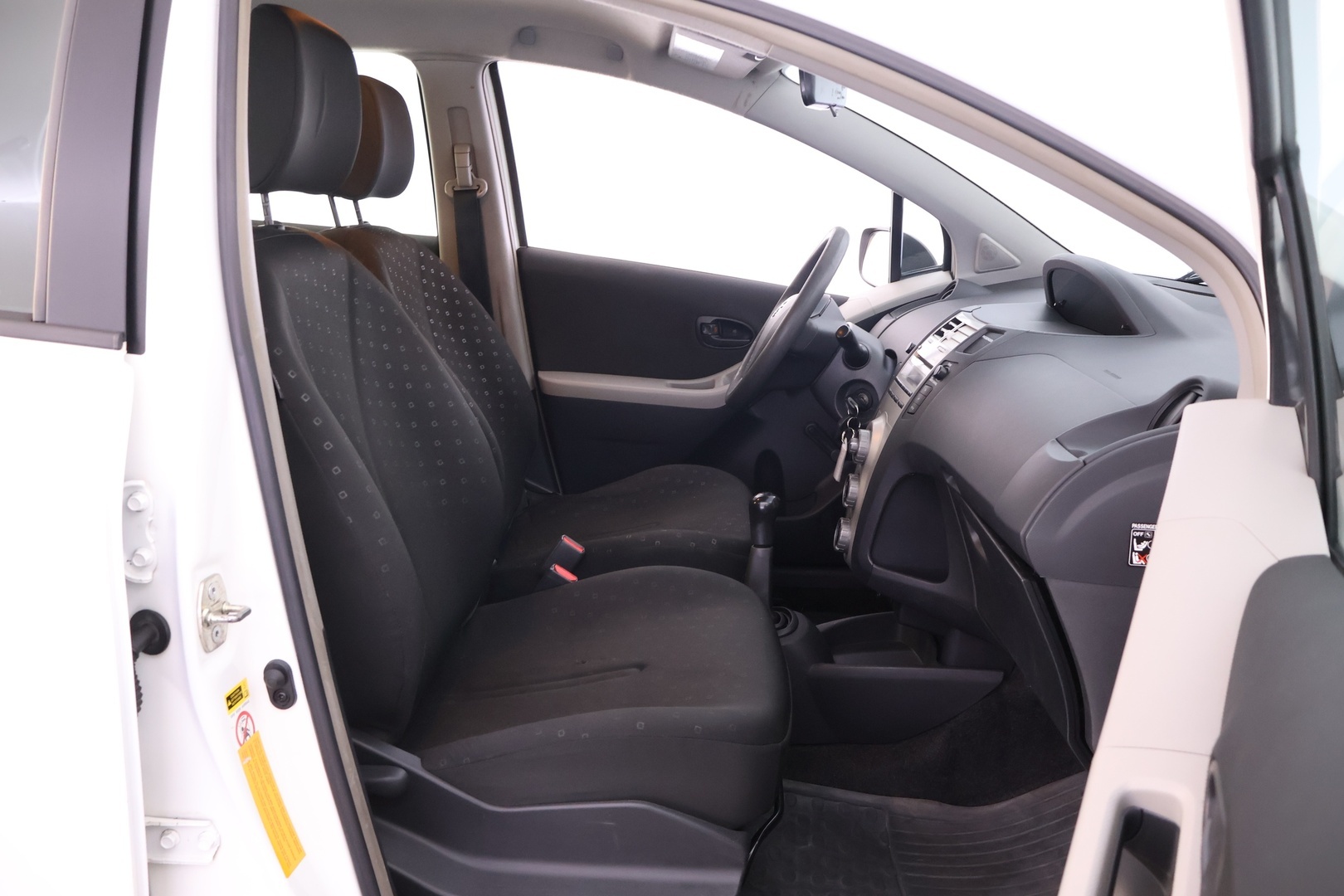 TOYOTA Yaris 2007