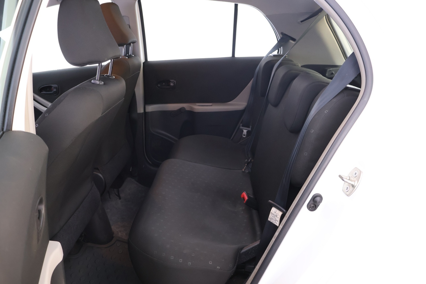 TOYOTA Yaris 2007