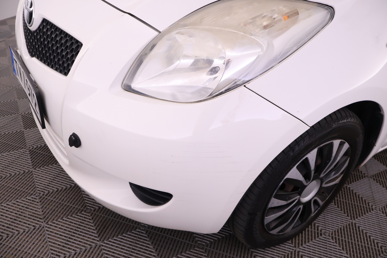 TOYOTA Yaris 2007