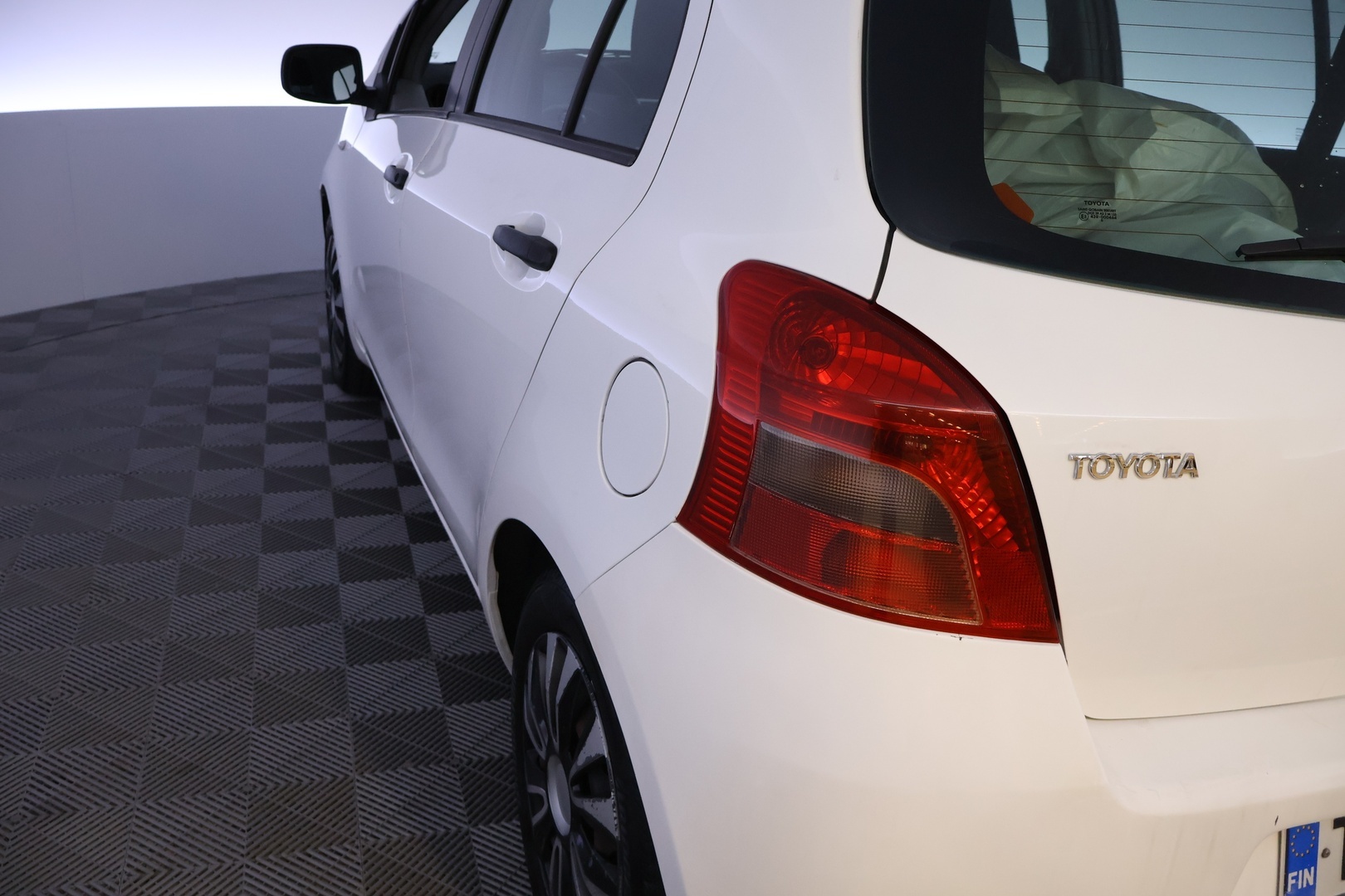 TOYOTA Yaris 2007