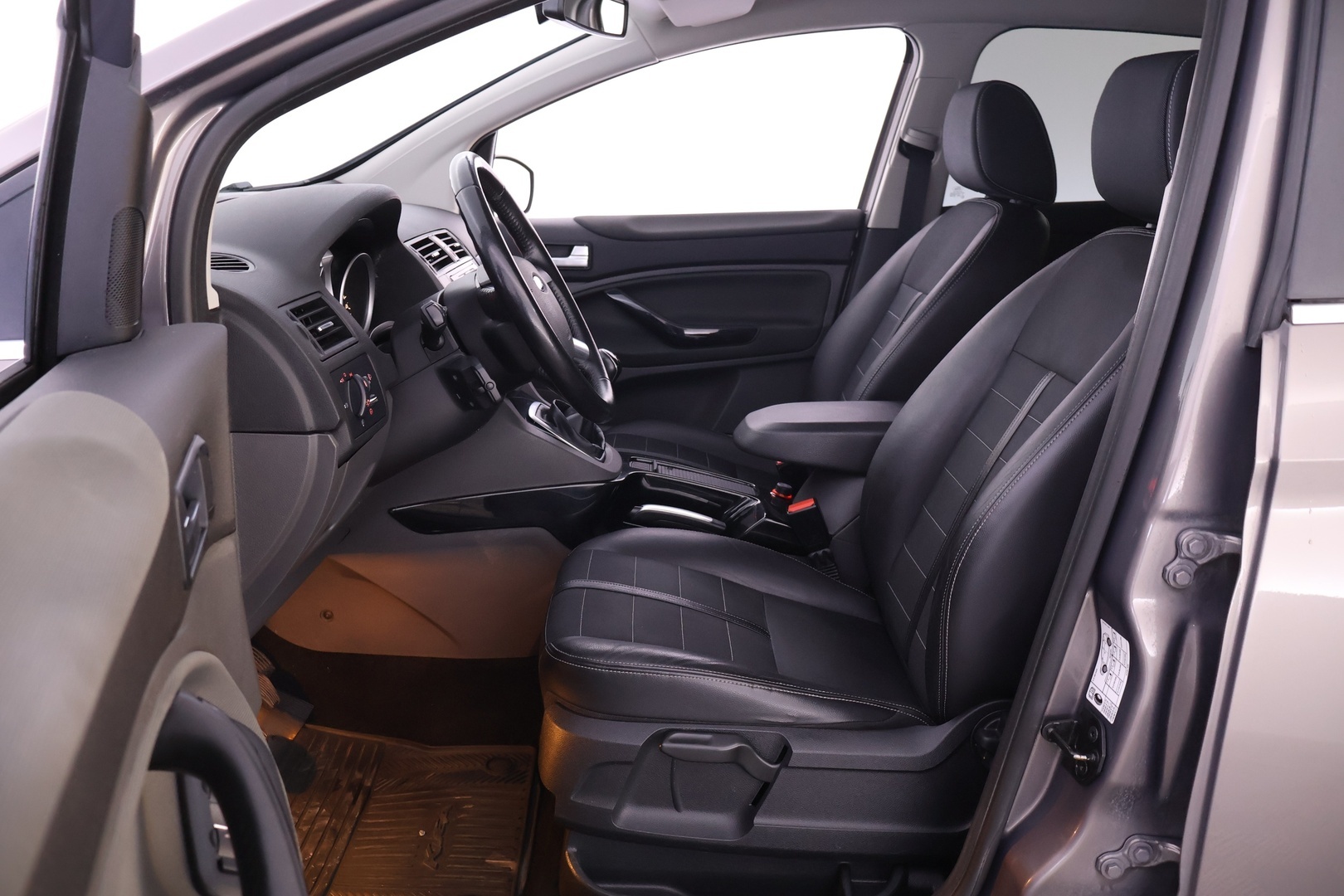 FORD Kuga 2012