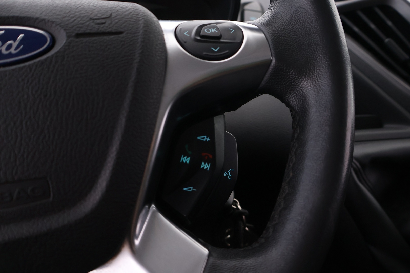 FORD Tourneo Custom 2013