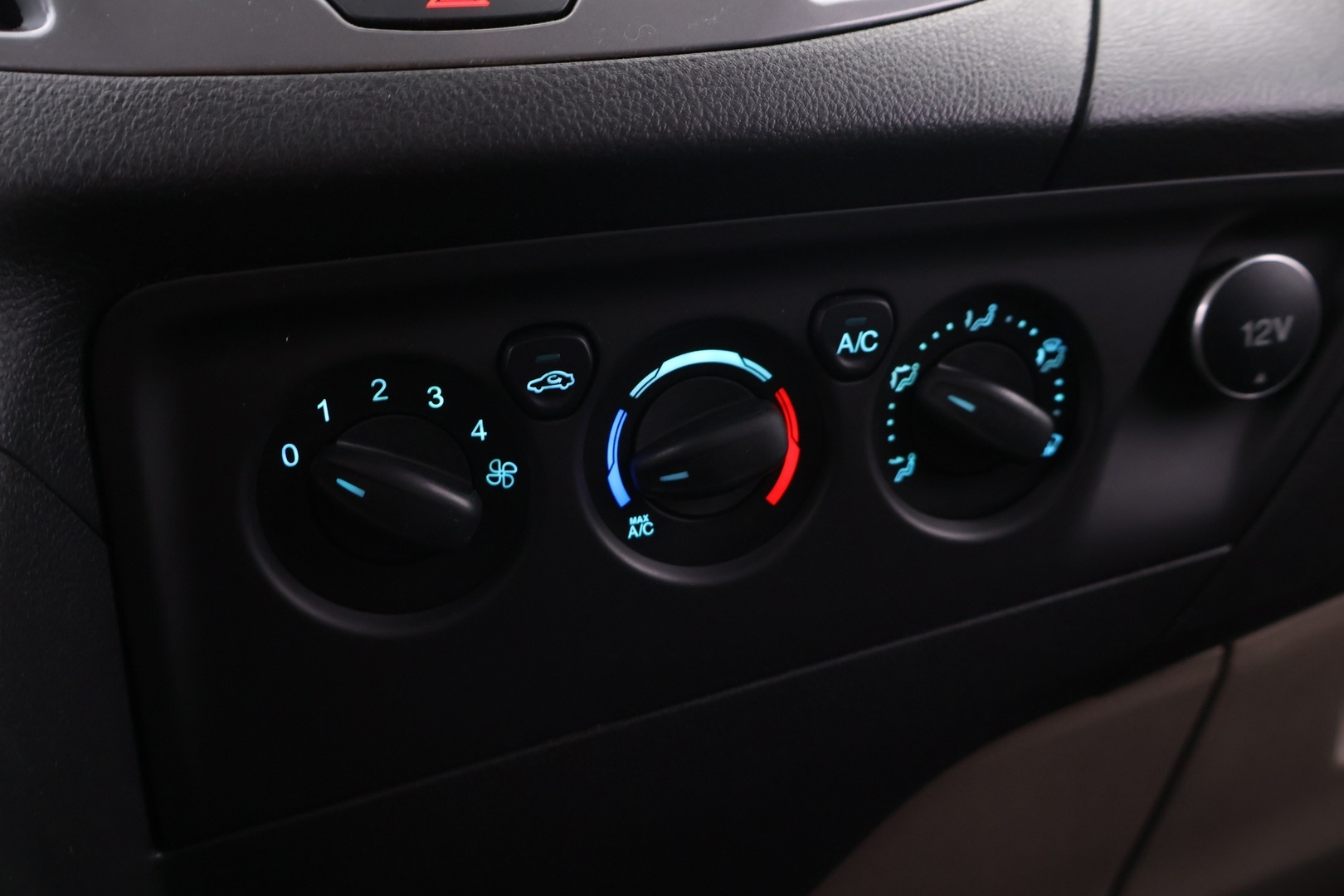FORD Tourneo Custom 2013