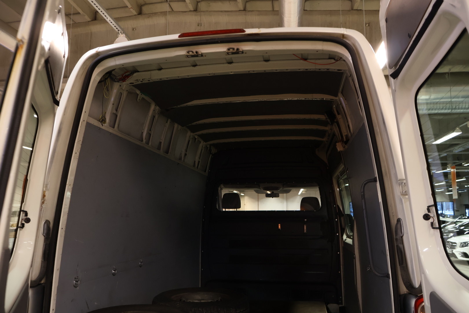 VOLKSWAGEN Crafter 2007