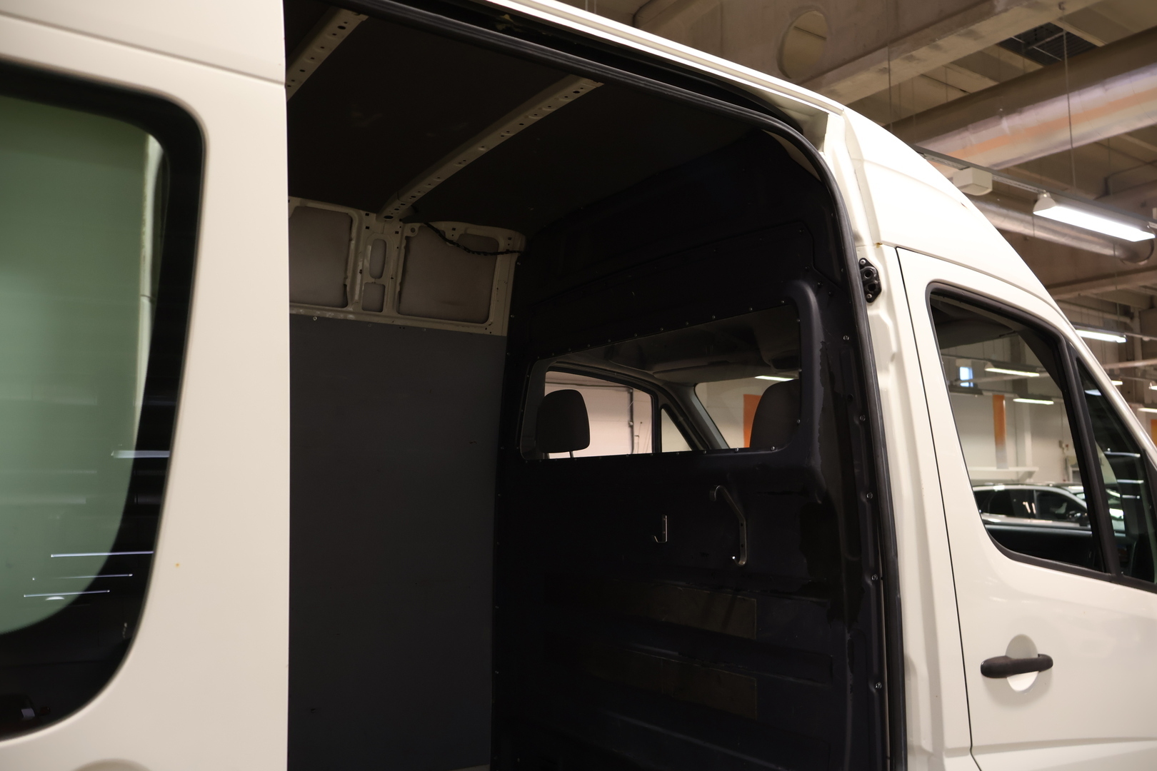 VOLKSWAGEN Crafter 2007