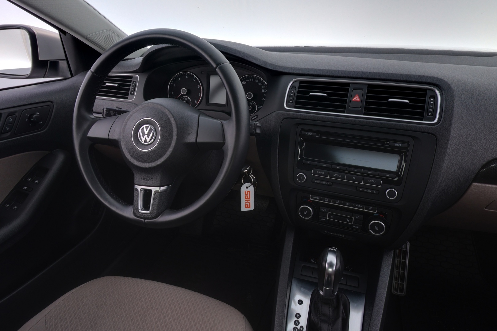 VOLKSWAGEN Jetta 2012