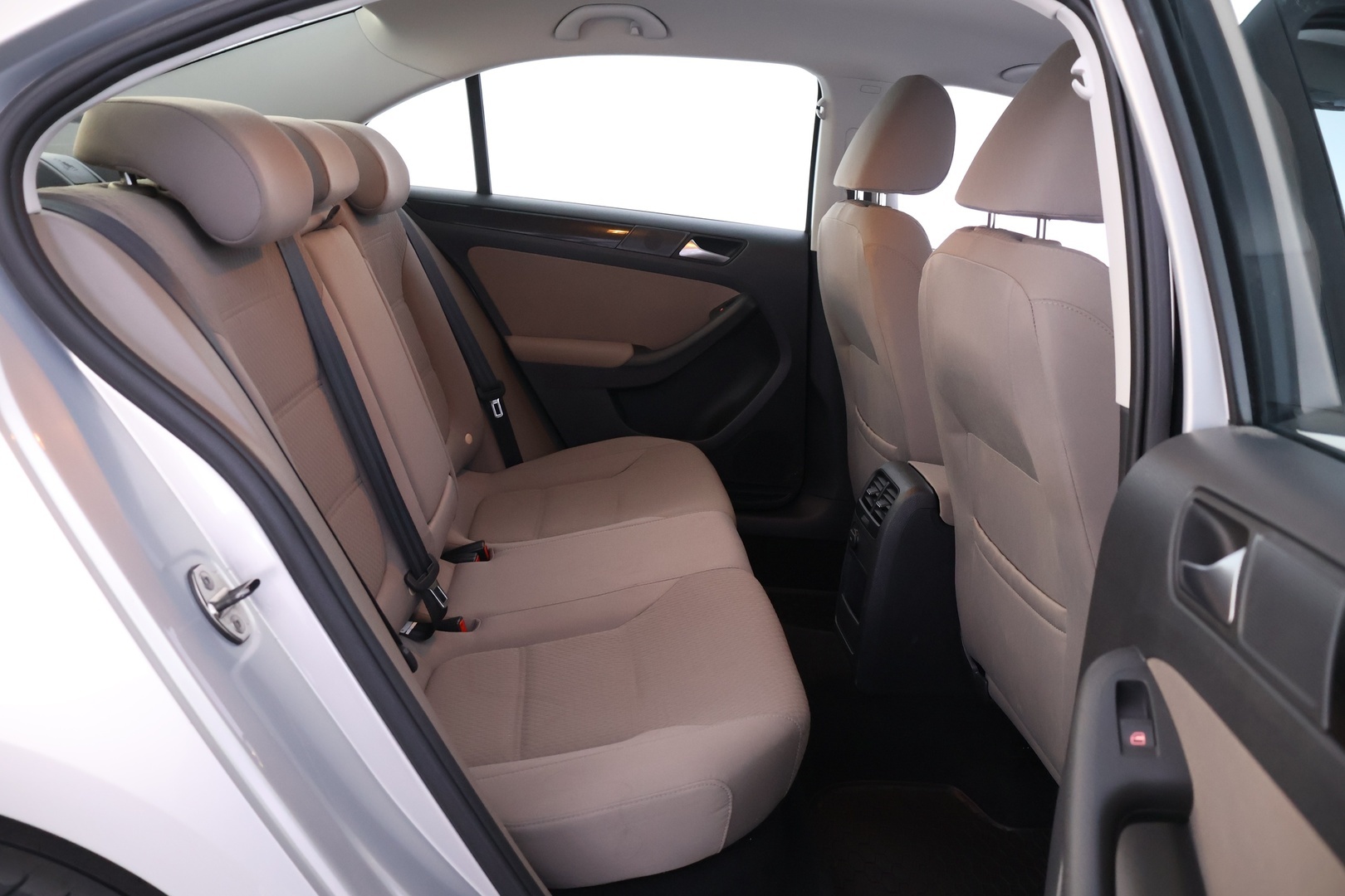 VOLKSWAGEN Jetta 2012