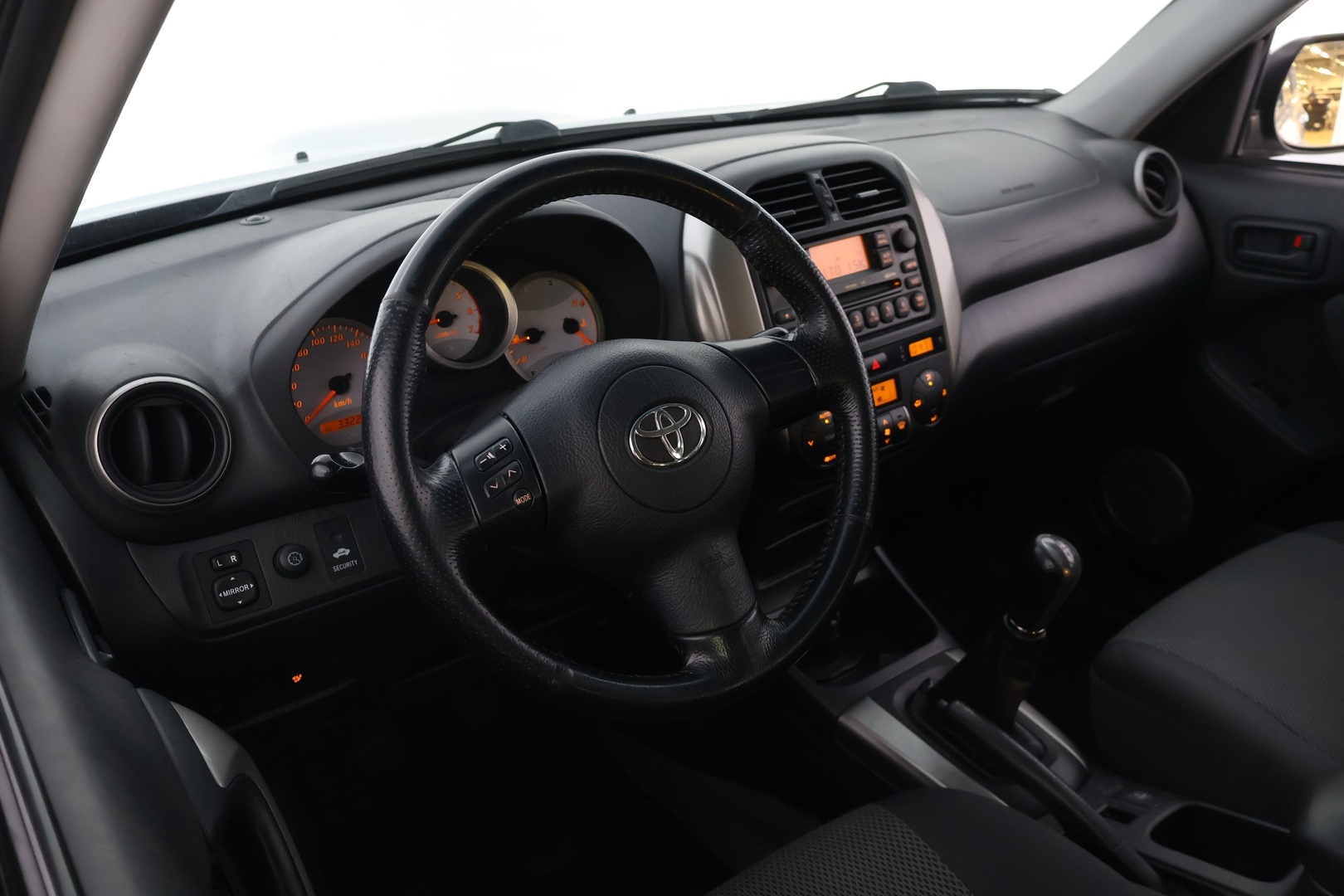 TOYOTA RAV4 2003