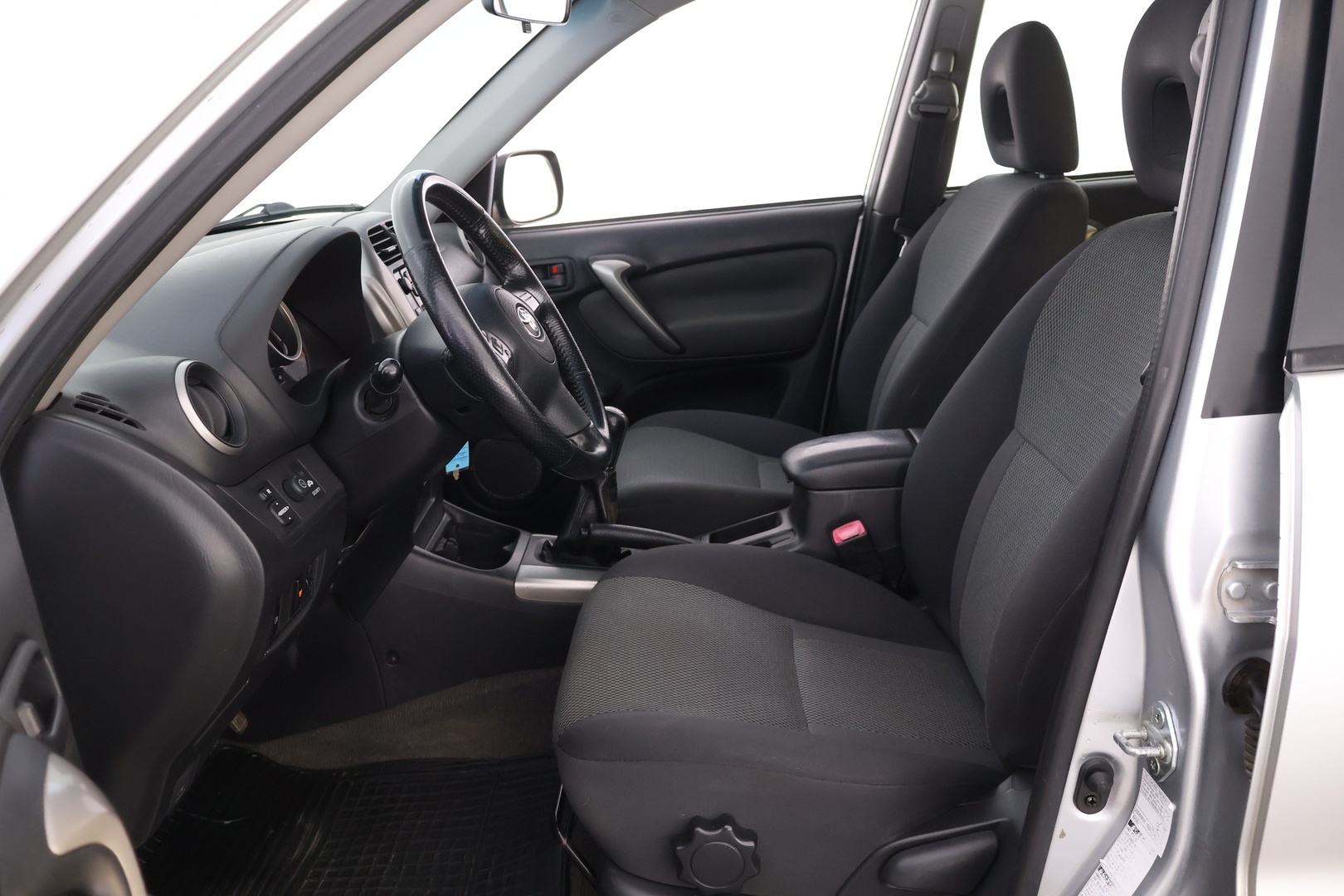 TOYOTA RAV4 2003