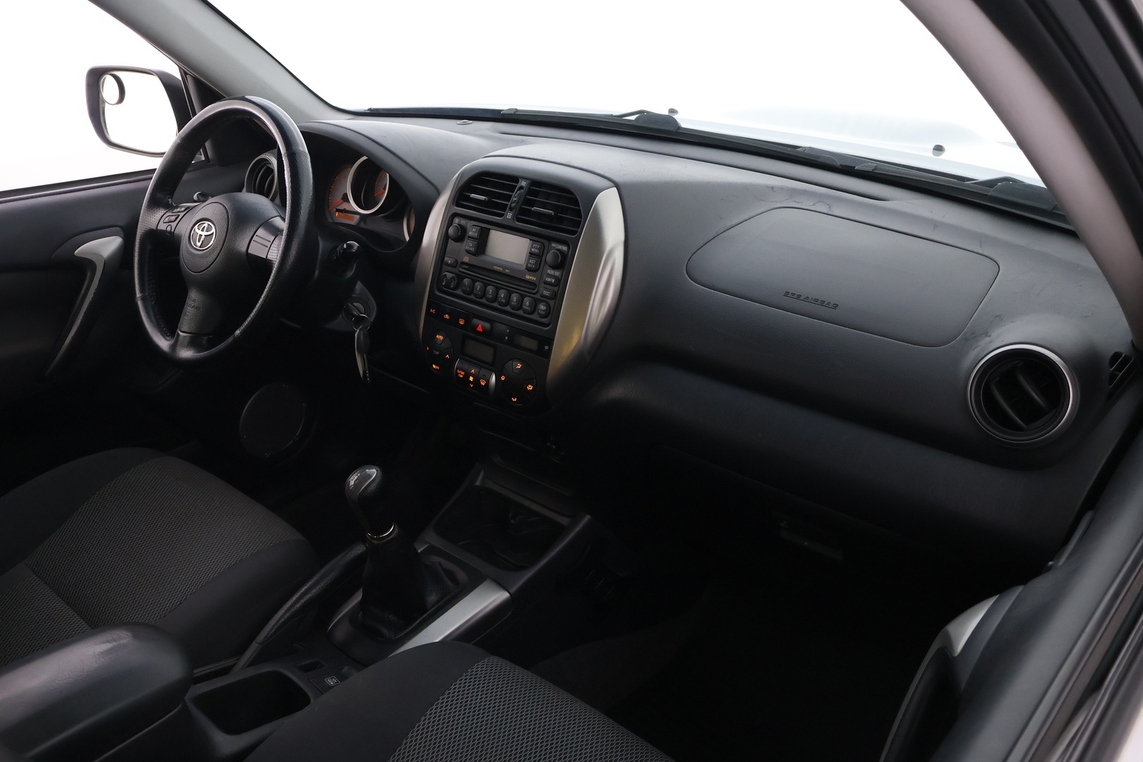 TOYOTA RAV4 2003