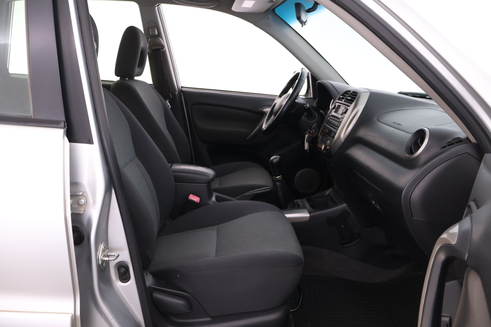 TOYOTA RAV4 2003