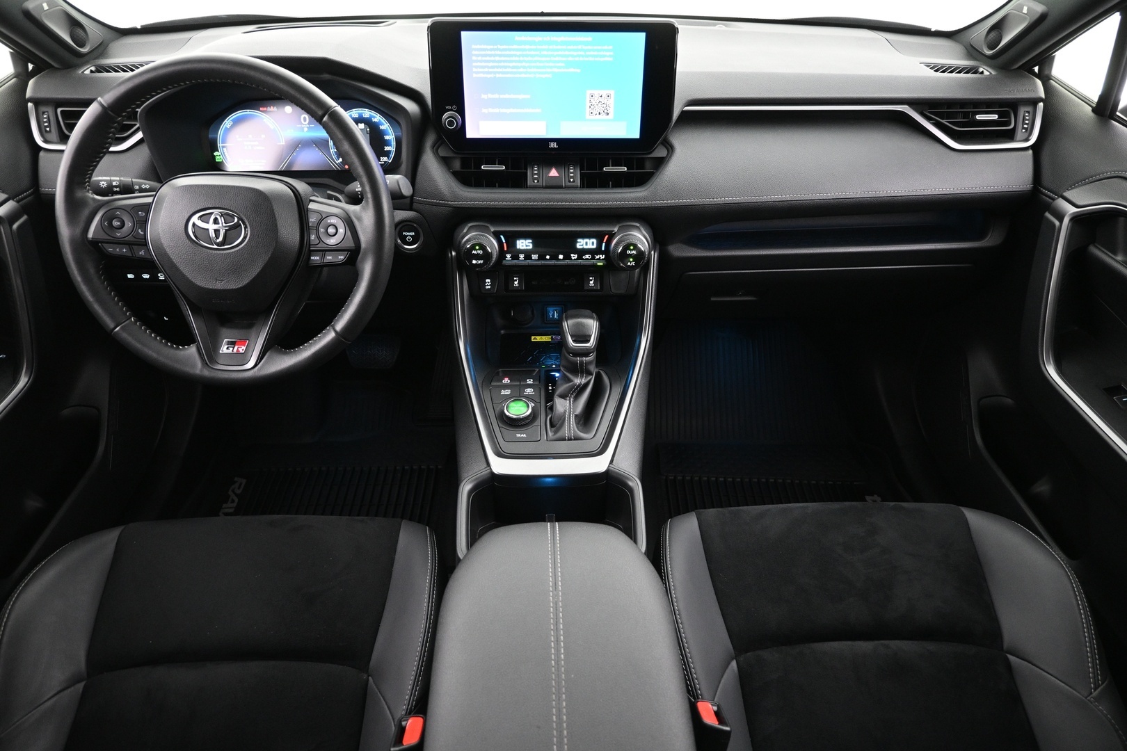 TOYOTA RAV4 Plug-in 2024